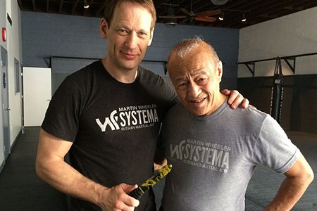 Bruce-lee-training-partner-dan-inosanto-training-the-russian-martial-art-of-system-with-martin-wheeler-at-the-academy-beverly-hills