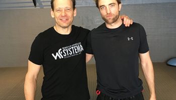 Robert-Pattinson-training-the-russian-martial-art-of-system-with-martin-wheeler-at-the-academy-beverly-hills-rigan-machado-gym