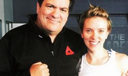 scarlett-johansson-trains-bjj-brazilian-jiu-jitsu-at-the-academy-beverly-hills-with-rigan-machado